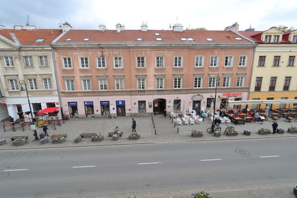Butas Fantastic Waw - Ns42 K Warsaw